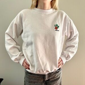 Vintage TEMAGAMI Embroidered Medium White Crew Neck Sweatshirt Ladybug 1990s